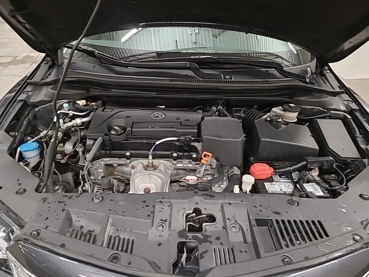 2016 Acura ILX 4dr Sdn Premium Pkg (Clean and Well Maintained!!) Photo