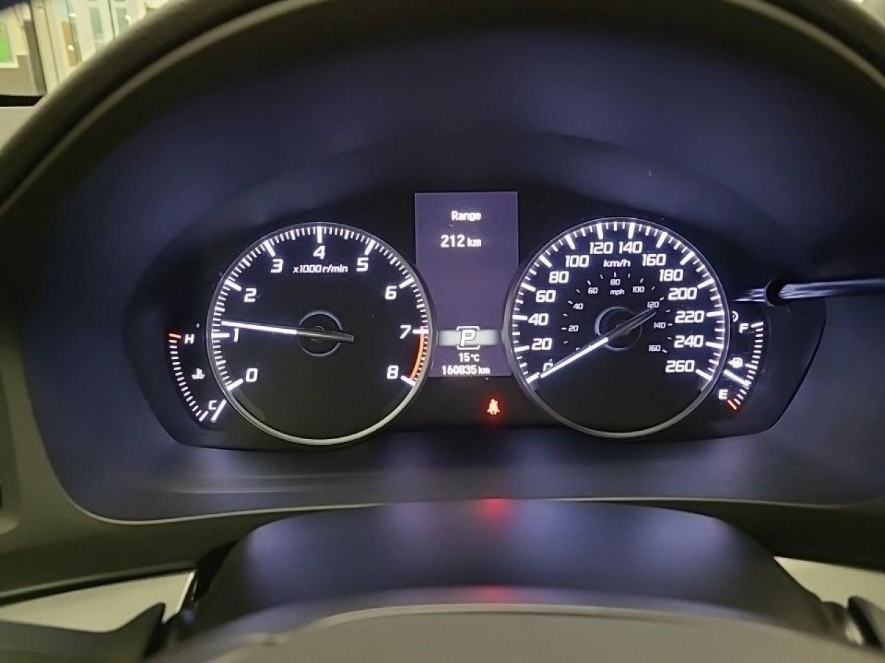 2016 Acura ILX 4dr Sdn Premium Pkg (Clean and Well Maintained!!) Photo