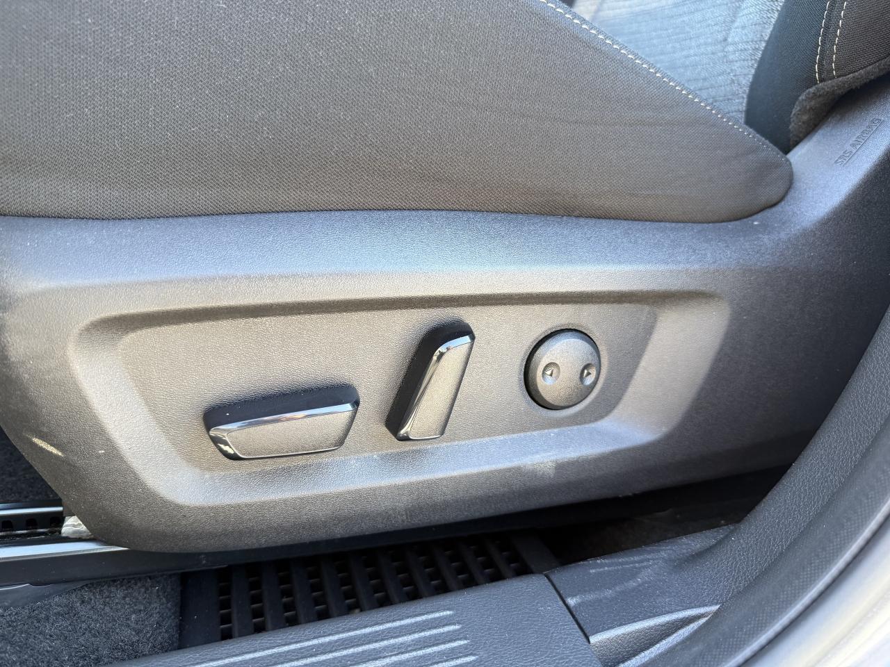 2023 Nissan Rogue AWD SV Moonroof - Heated seats - Remote Start Photo