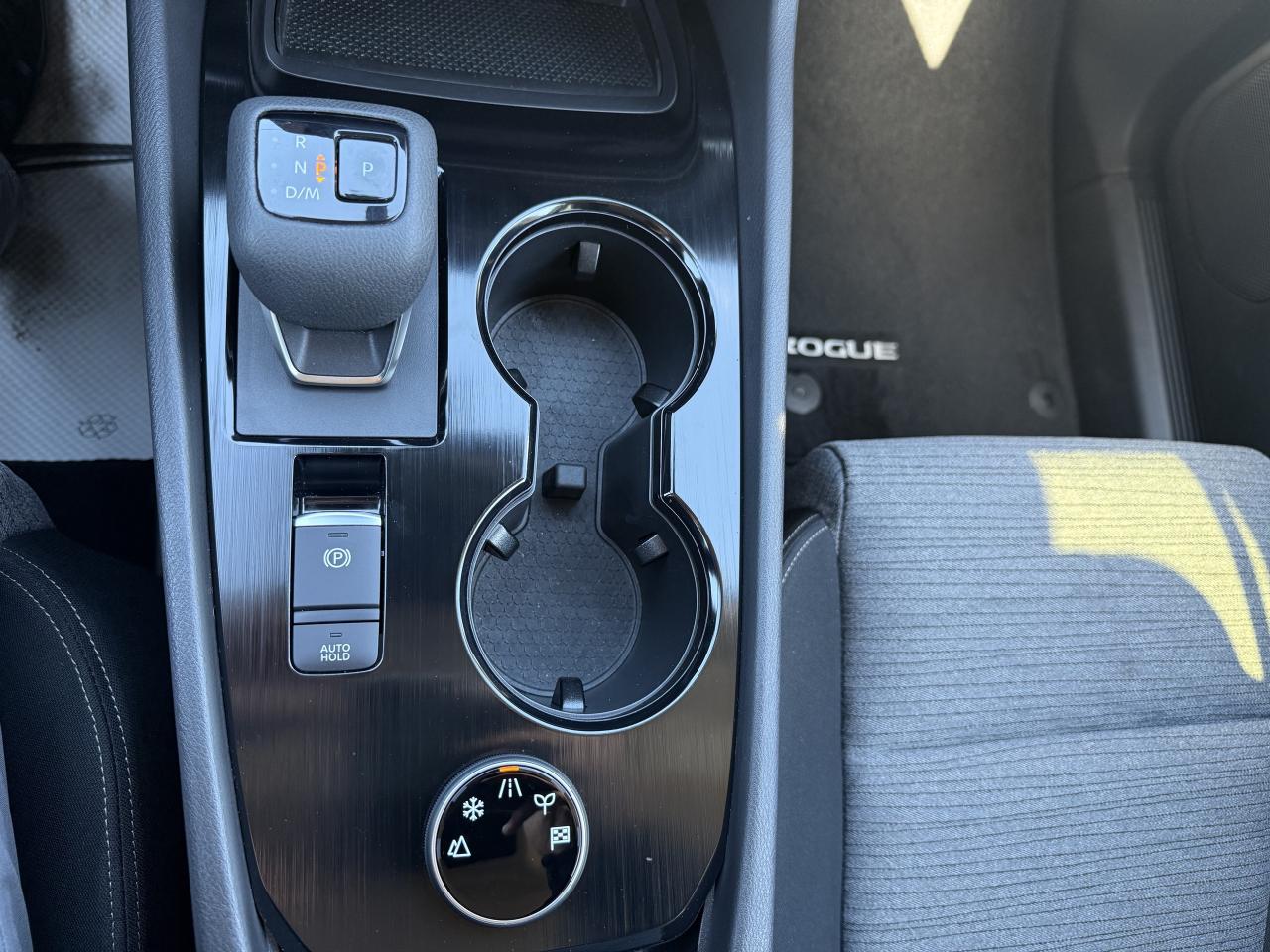 2023 Nissan Rogue AWD SV Moonroof - Heated seats - Remote Start Photo