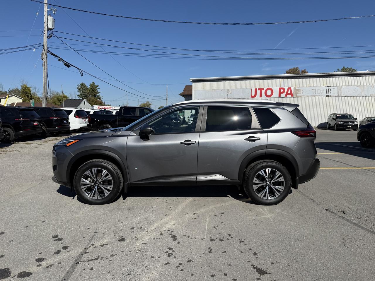 2023 Nissan Rogue AWD SV Moonroof - Heated seats - Remote Start Photo