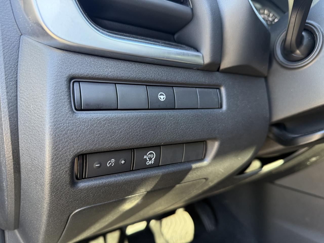 2023 Nissan Rogue AWD SV Moonroof - Heated seats - Remote Start Photo