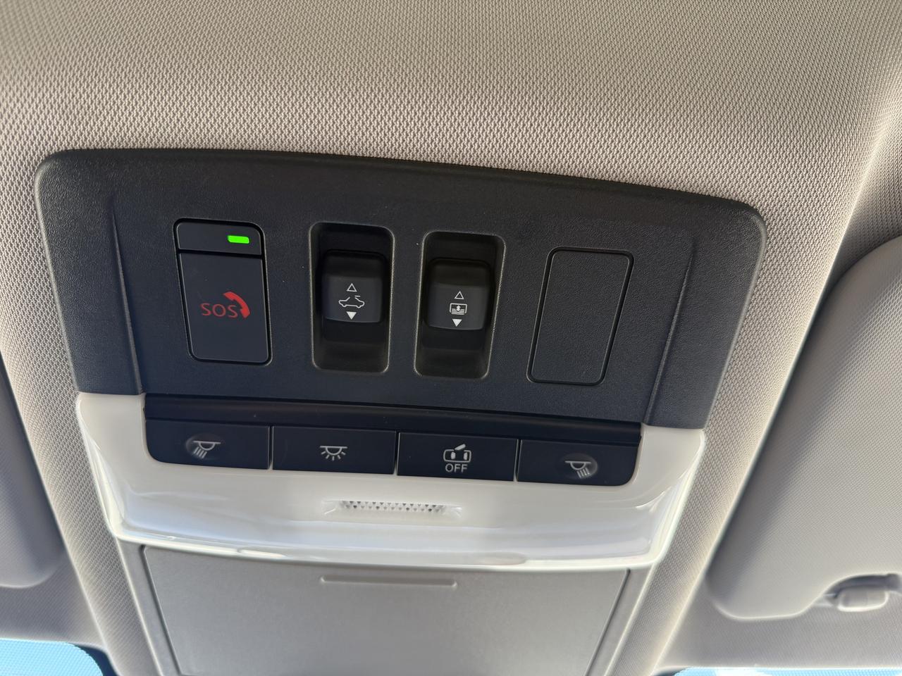 2023 Nissan Rogue AWD SV Moonroof - Heated seats - Remote Start Photo