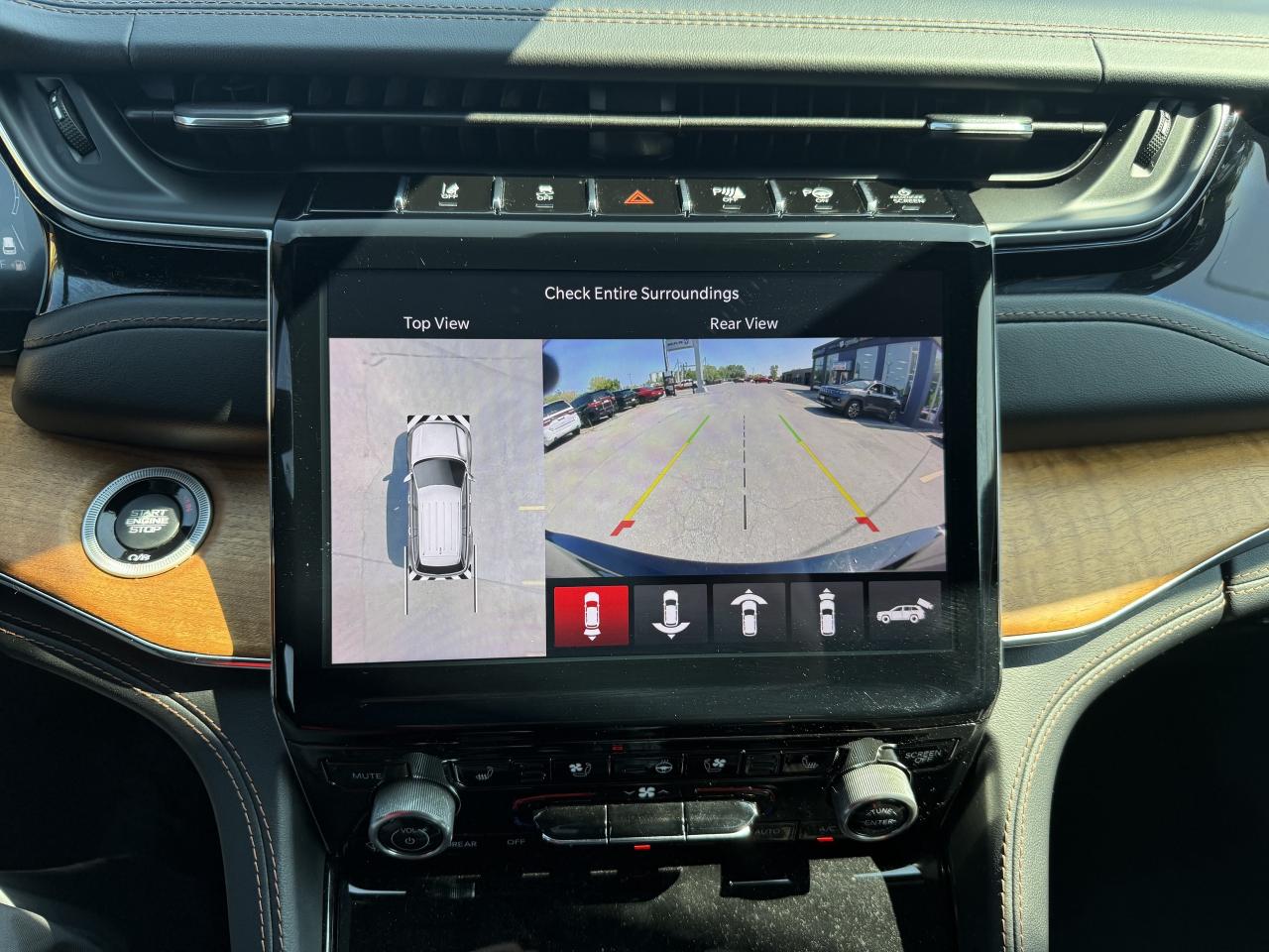 2023 Jeep Grand Cherokee SUMMIT RESERVE - LAST YEAR FOR THE HEMI !!!! Photo