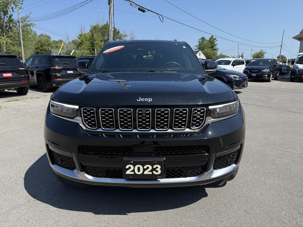 2023 Jeep Grand Cherokee L SUMMIT RESERVE - LAST YEAR FOR THE HEMI !!!! Photo