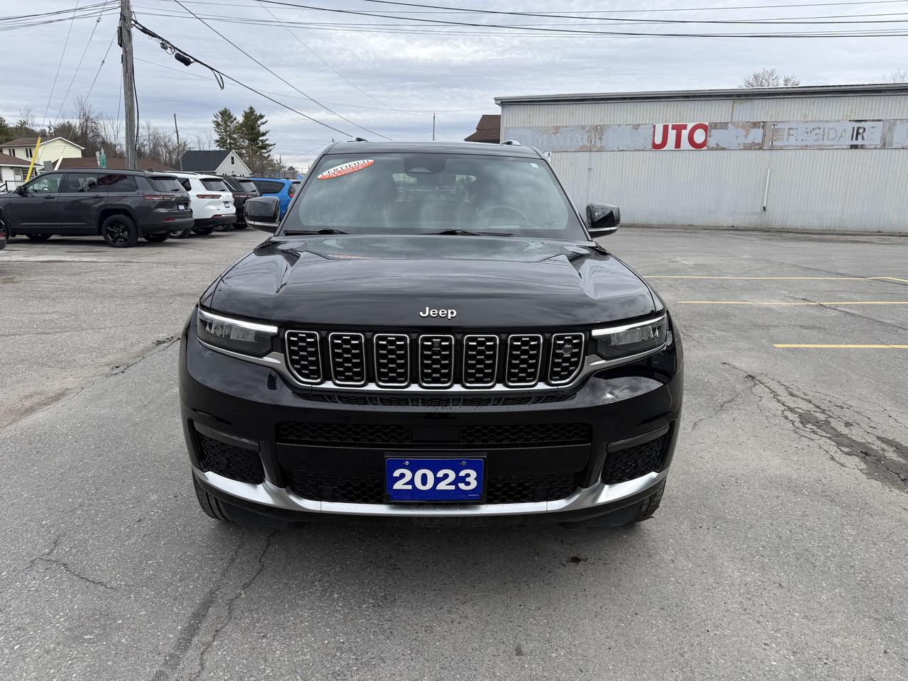 2023 Jeep Grand Cherokee L SUMMIT RESERVE  L- HEMI - TOP OF THE LINE !!!! Photo