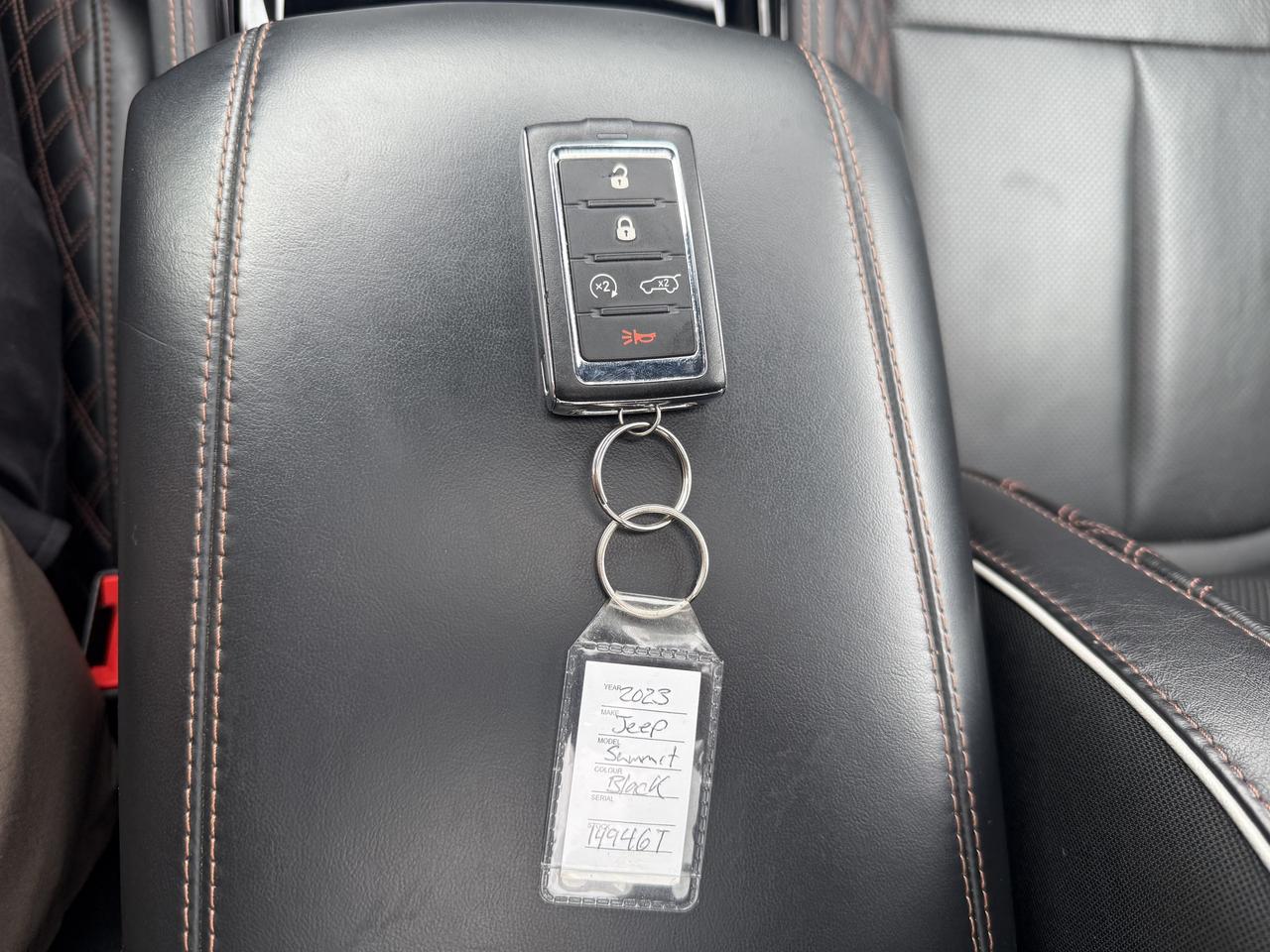 2023 Jeep Grand Cherokee L SUMMIT RESERVE  L- HEMI - TOP OF THE LINE !!!! Photo
