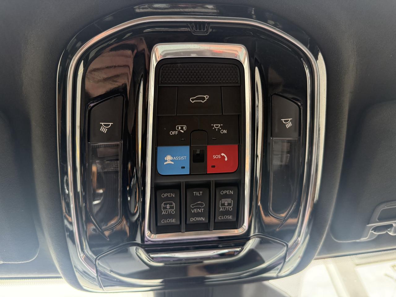 2023 Jeep Grand Cherokee L SUMMIT RESERVE  L- HEMI - TOP OF THE LINE !!!! Photo