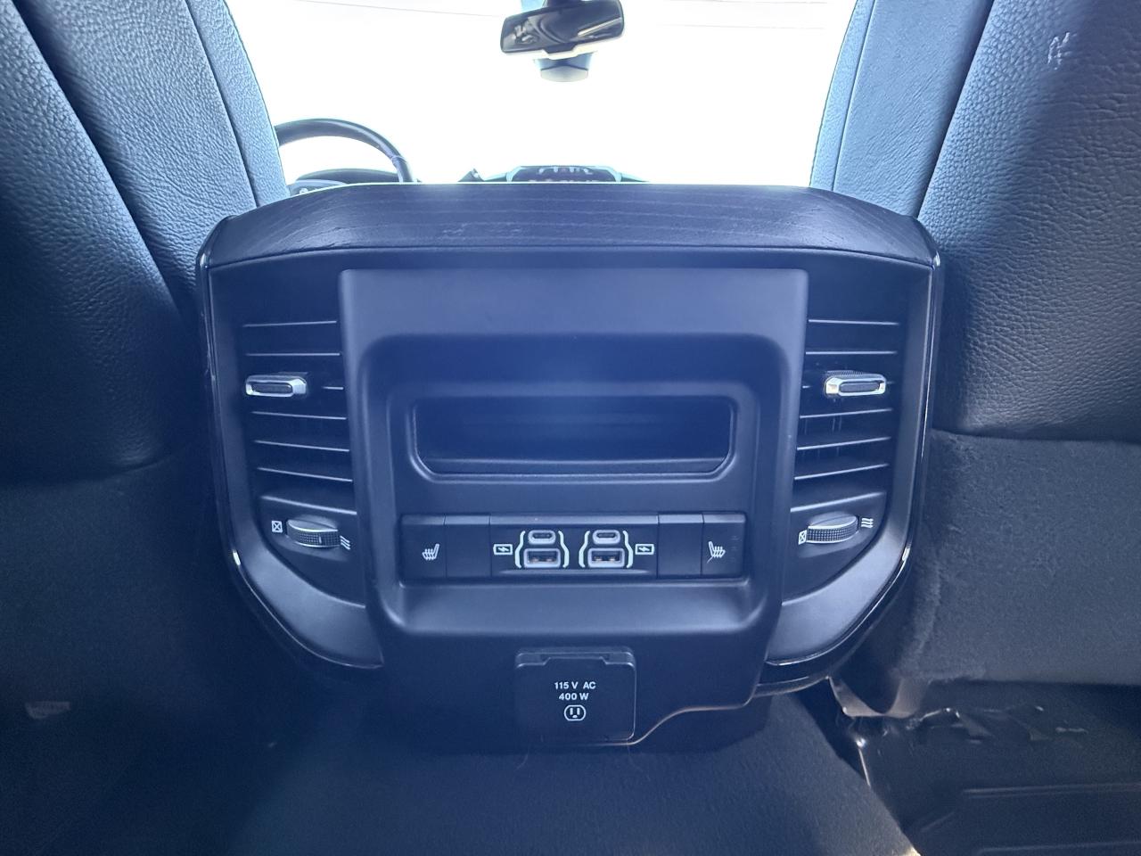 2022 RAM 3500 LIMITED CREW 4X4- HIGH OUTPUT CUMMINS & AISIN Photo