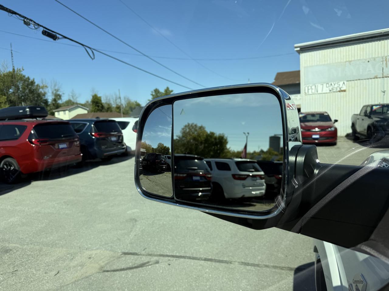 2022 RAM 3500 LIMITED CREW 4X4- HIGH OUTPUT CUMMINS & AISIN Photo