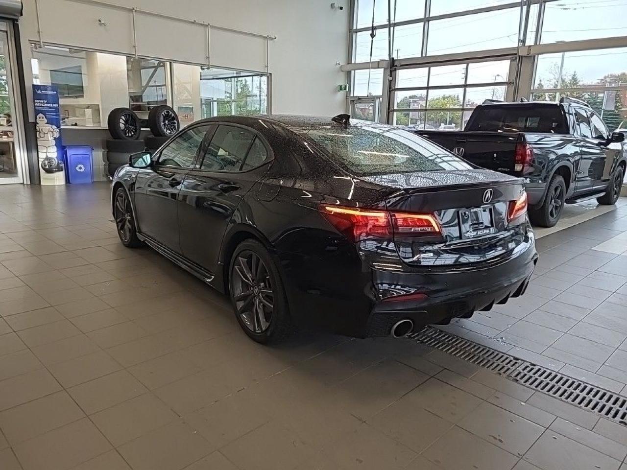 2018 Acura TLX 2.4L P-AWS w/Tech Pkg A-Spec (REDUCED TO CLEAR) Photo4