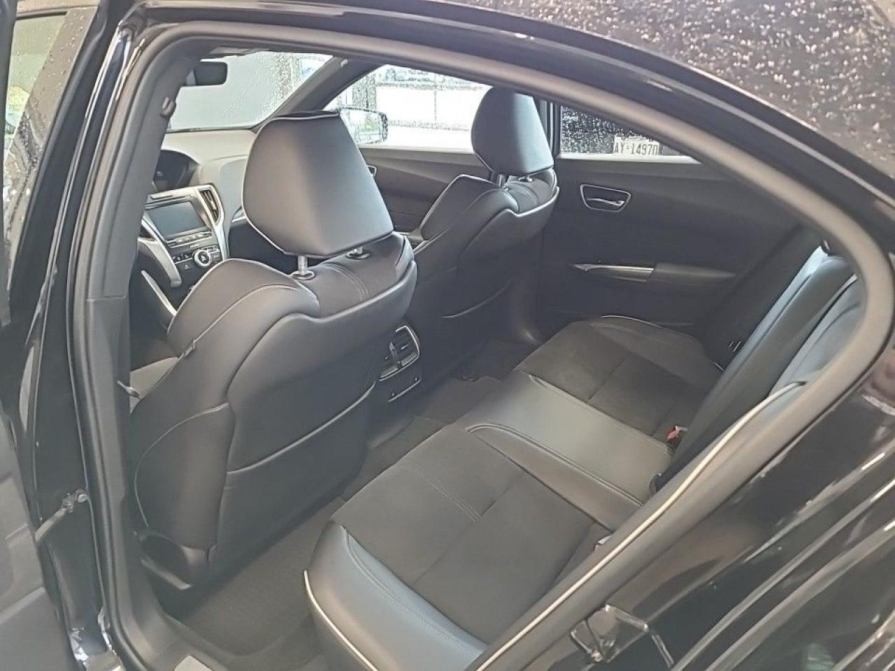 2018 Acura TLX 2.4L P-AWS w/Tech Pkg A-Spec (REDUCED TO CLEAR) Photo