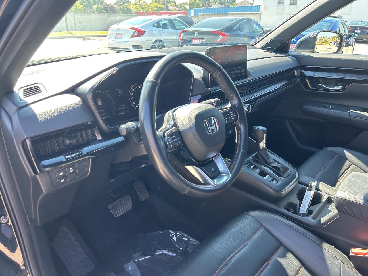 2024 Honda CR-V Hybrid Touring HYBRID Navi  Leather  Sunroof Photo