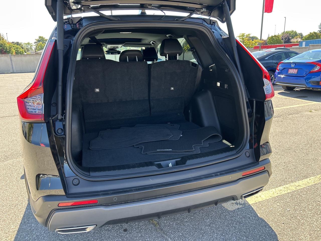 2024 Honda CR-V Hybrid Touring HYBRID Navi  Leather  Sunroof Photo