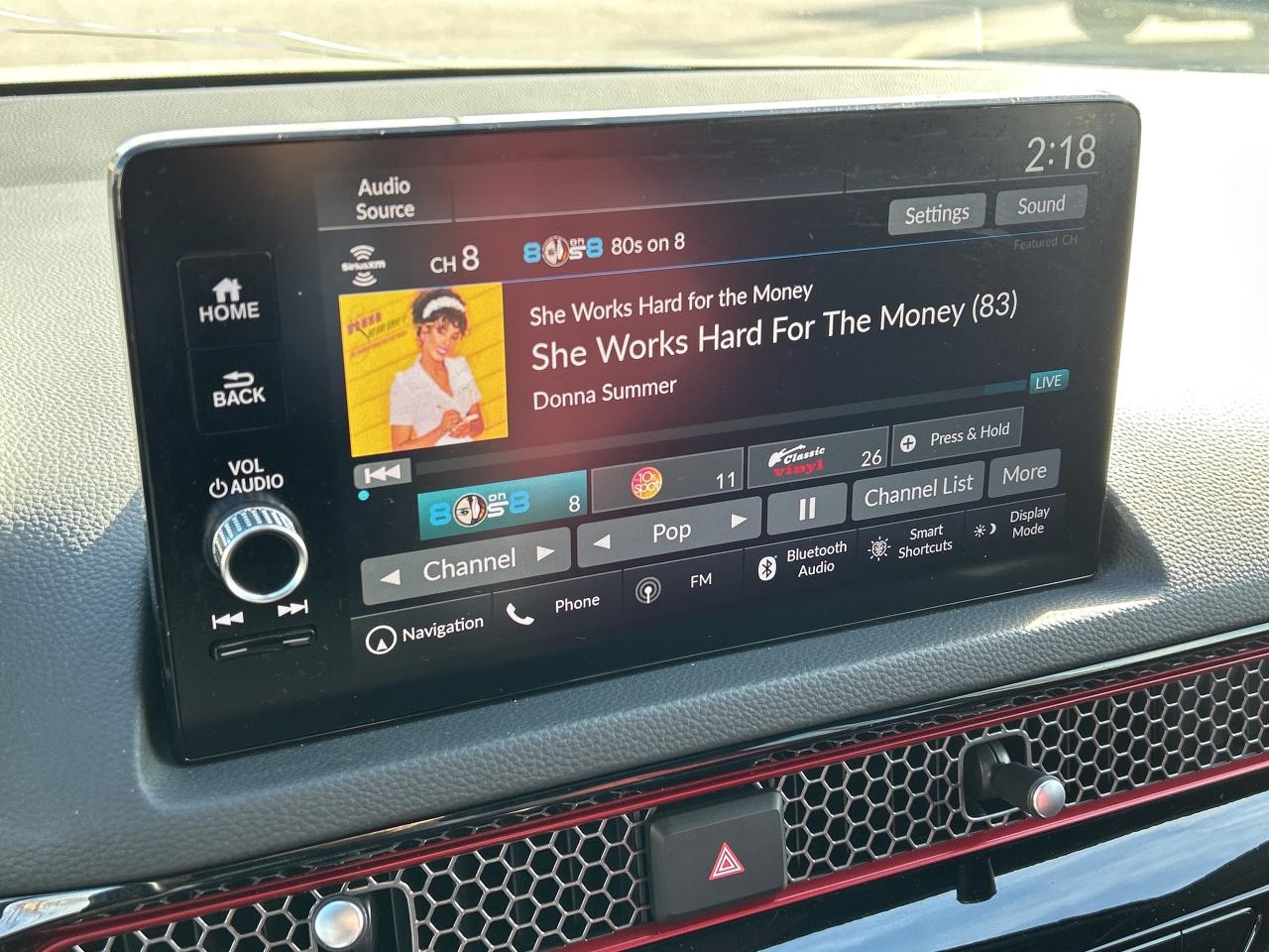 2024 Honda Civic Si Sedan Manual Sunroof CarPlay Wireless Charger Low Kms Photo