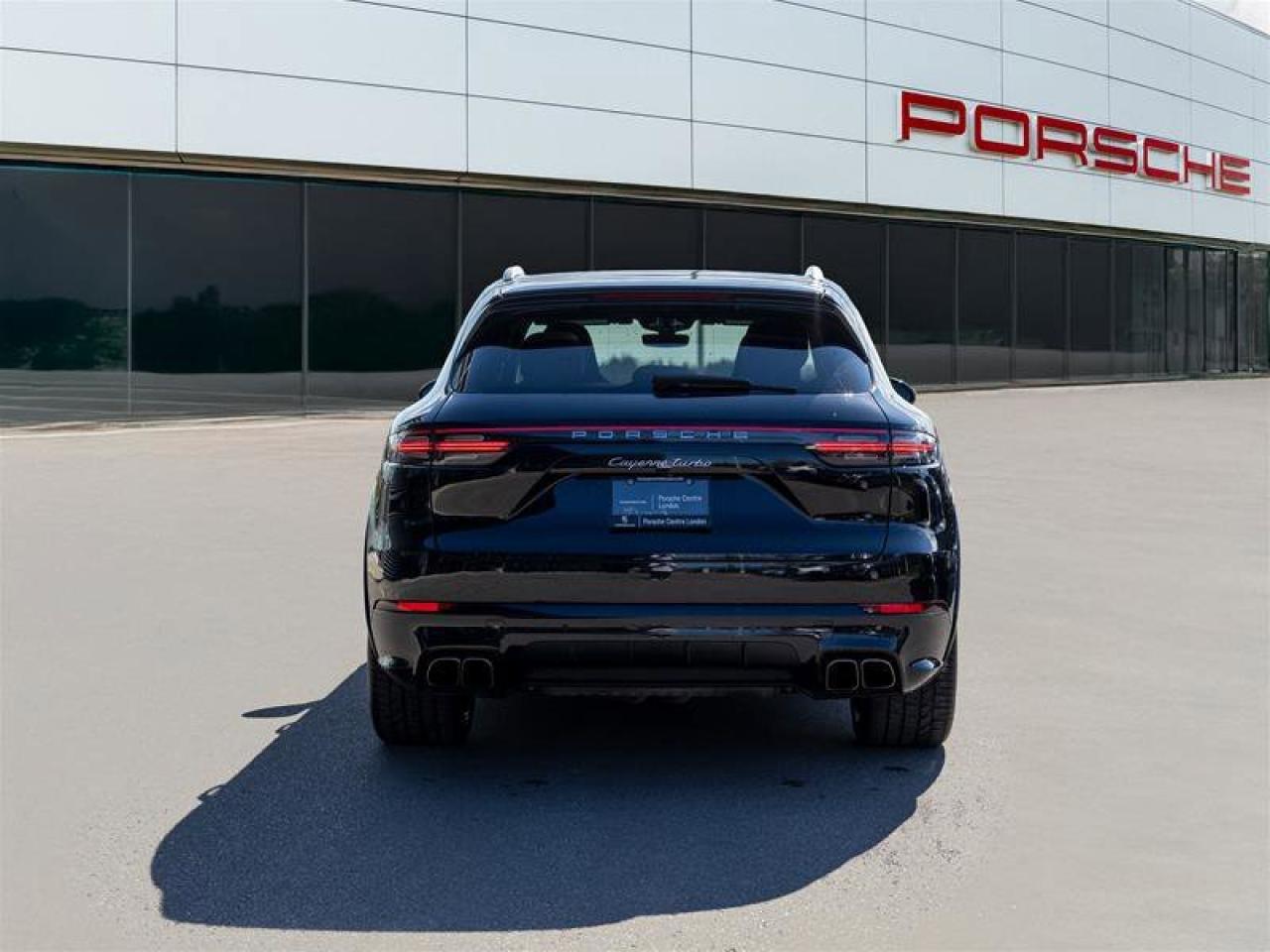 2019 Porsche Cayenne Turbo Black Photo4