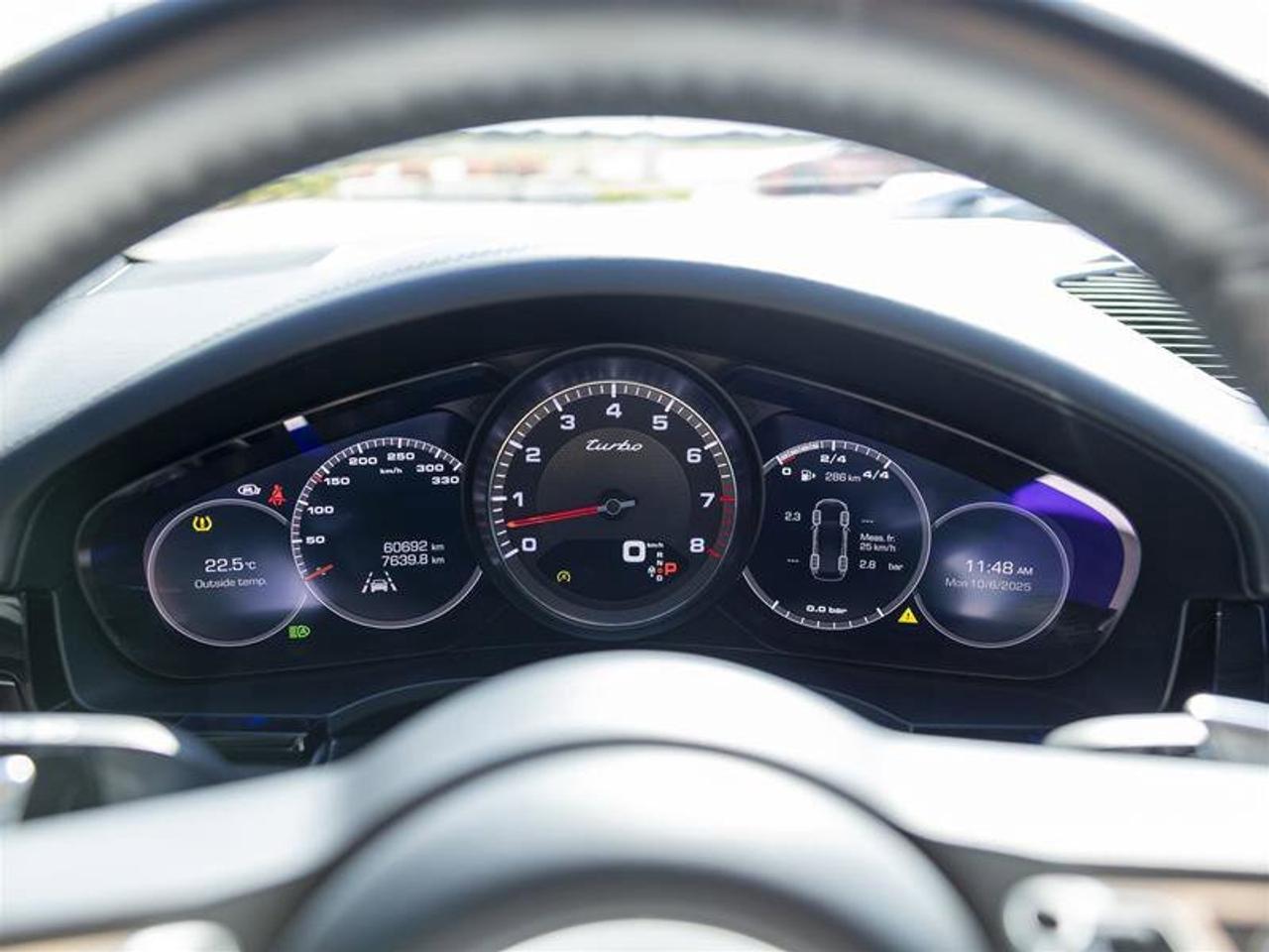 2019 Porsche Cayenne Turbo Black Photo