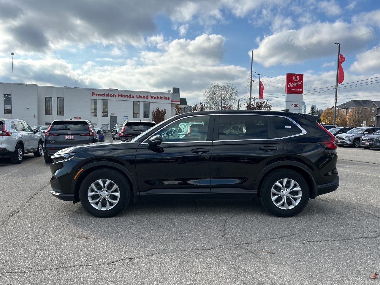 2024 Honda CR-V LX-B  CarPlay  Heated Seats  Rear Camera Photo2