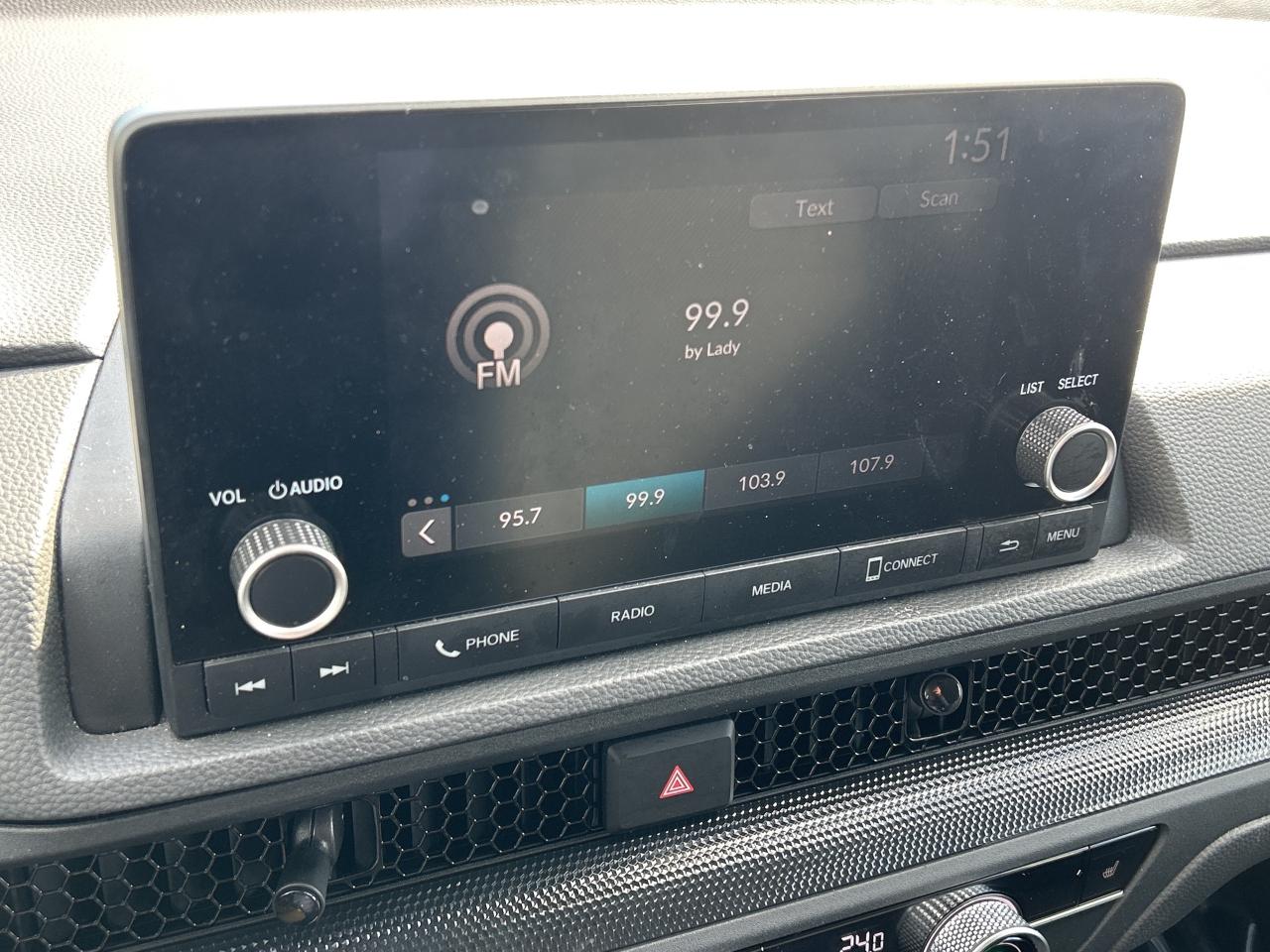 2024 Honda CR-V LX-B  CarPlay  Heated Seats  Rear Camera Photo