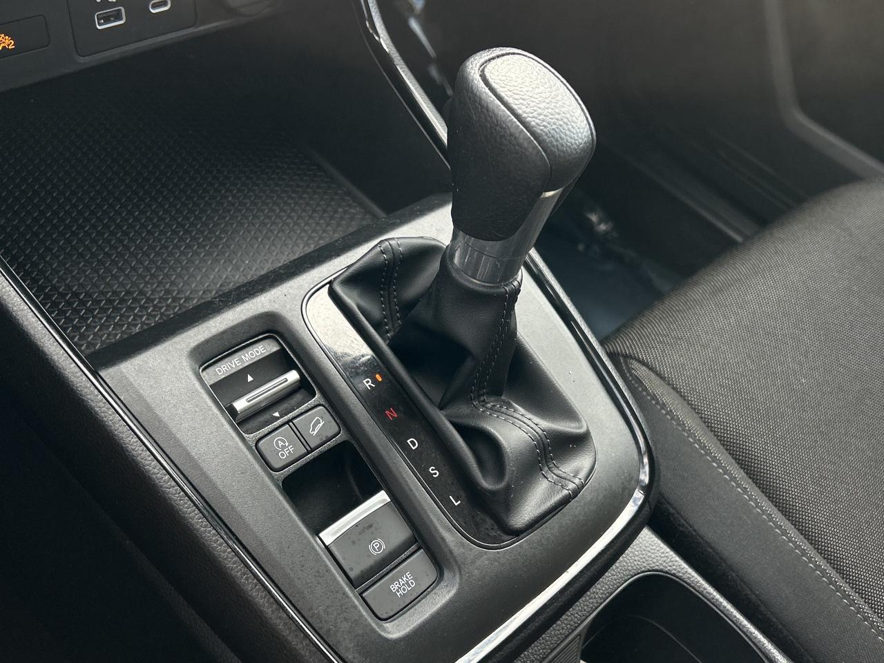 2024 Honda CR-V LX-B  CarPlay  Heated Seats  Rear Camera Photo