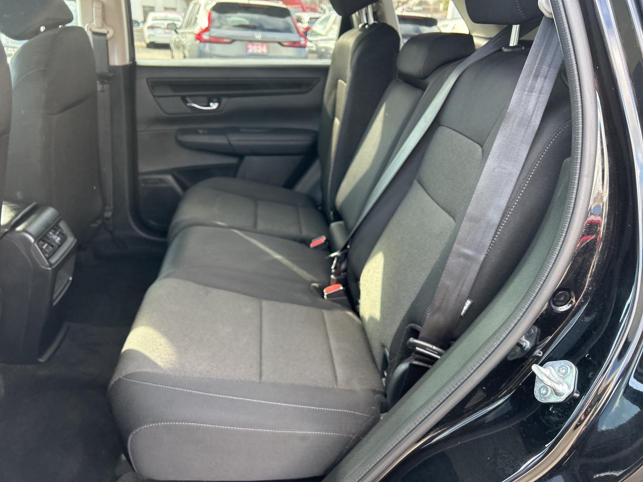 2024 Honda CR-V LX-B  CarPlay  Heated Seats  Rear Camera Photo