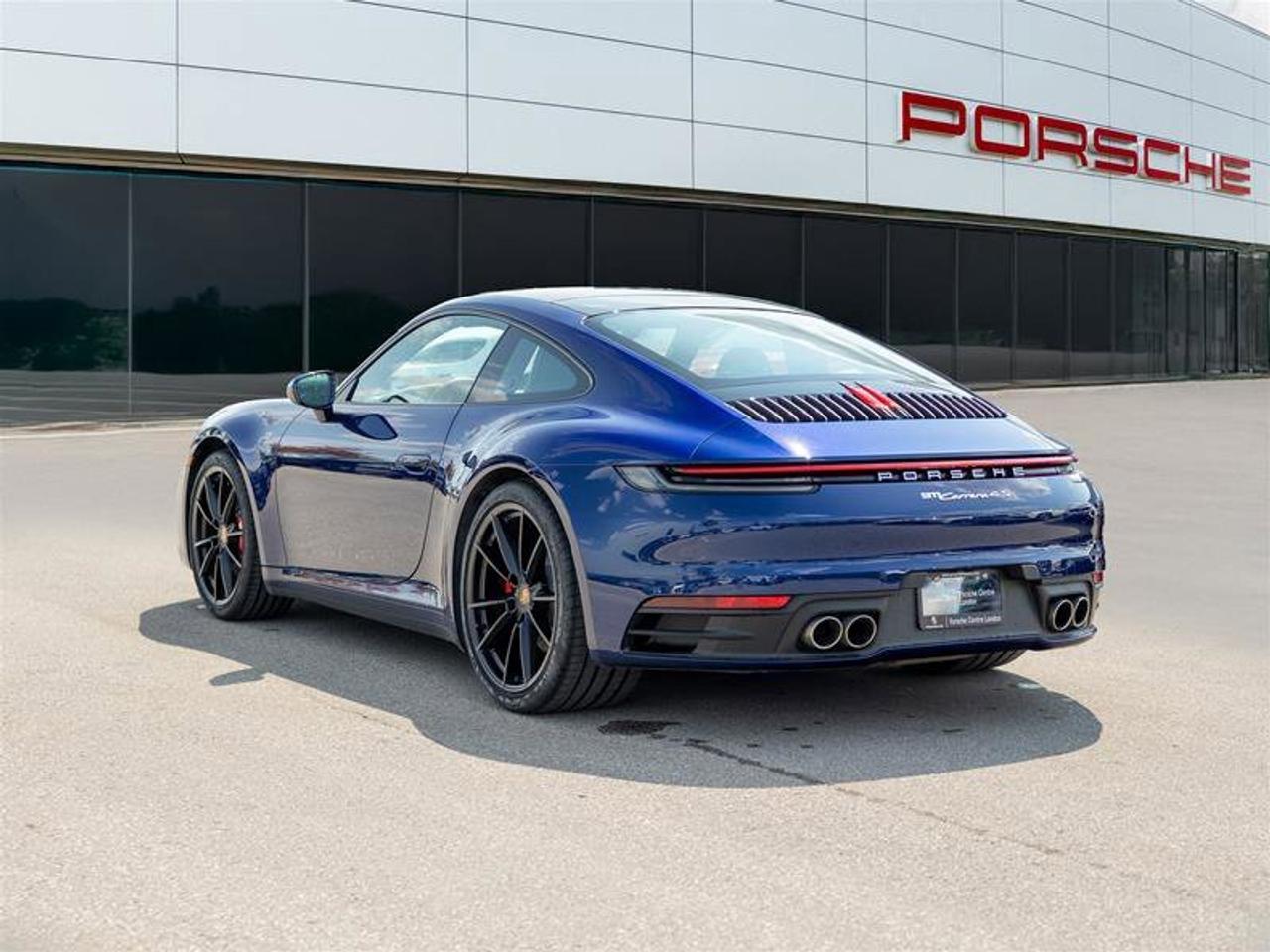2020 Porsche 911 Carrera 4S Blue Photo
