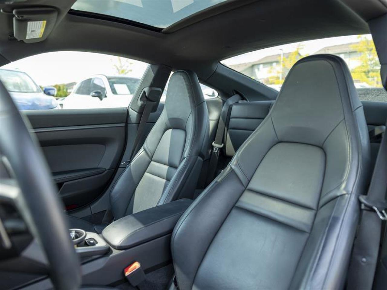 2020 Porsche 911 Carrera 4S Blue Photo