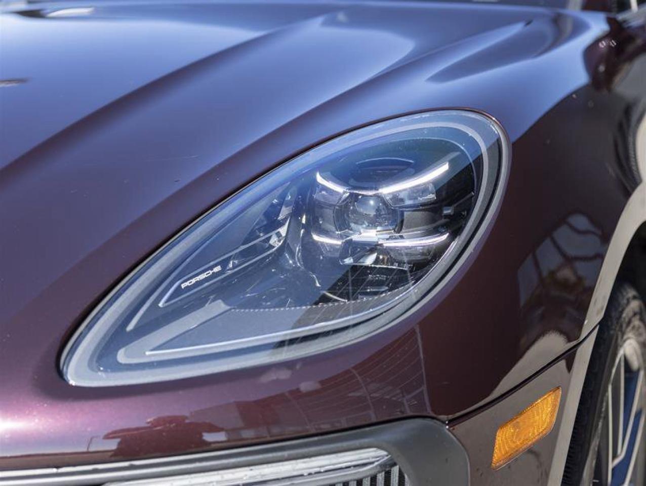 2023 Porsche Macan S Photo