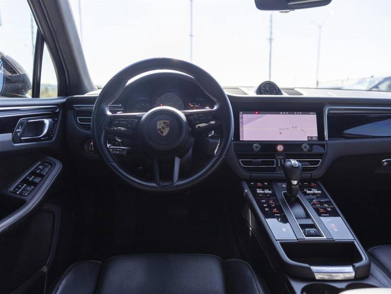 2023 Porsche Macan S Photo