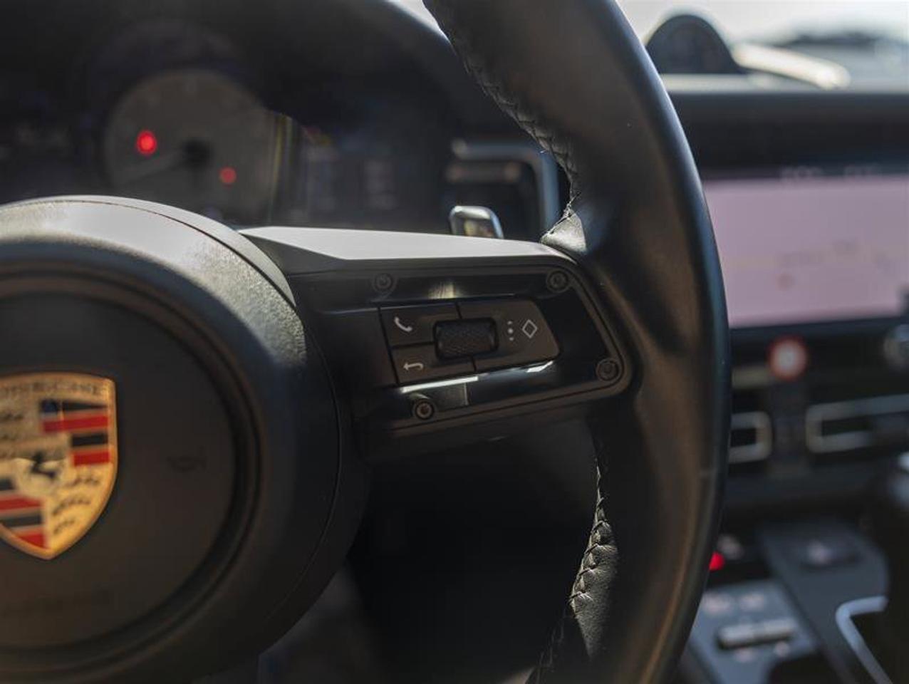 2023 Porsche Macan S Photo