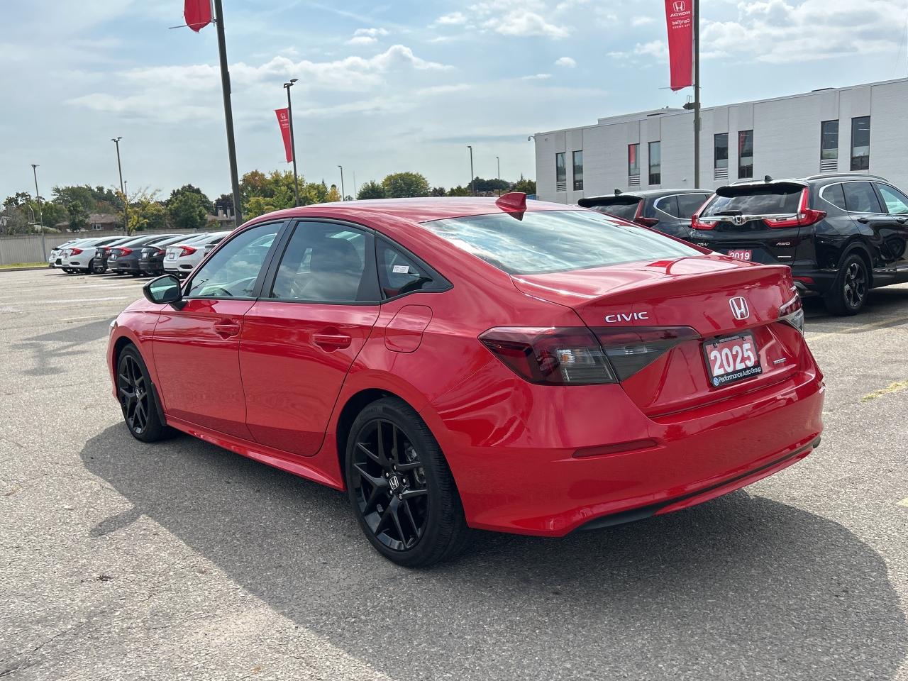 2025 Honda Civic Sedan Hybrid Sport Hybrid Sunroof CarPlay Heated Seats Like New Photo3