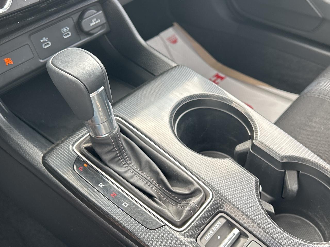 2025 Honda Civic Sedan Hybrid Sport Hybrid Sunroof CarPlay Heated Seats Like New Photo