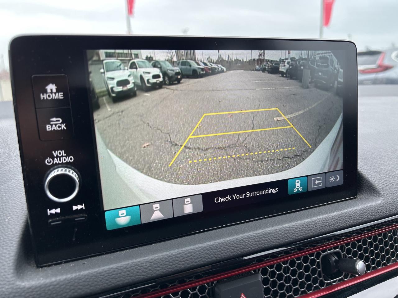 2024 Honda Civic Si Sedan Manual Sunroof CarPlay Wireless Charger Low Kms Photo