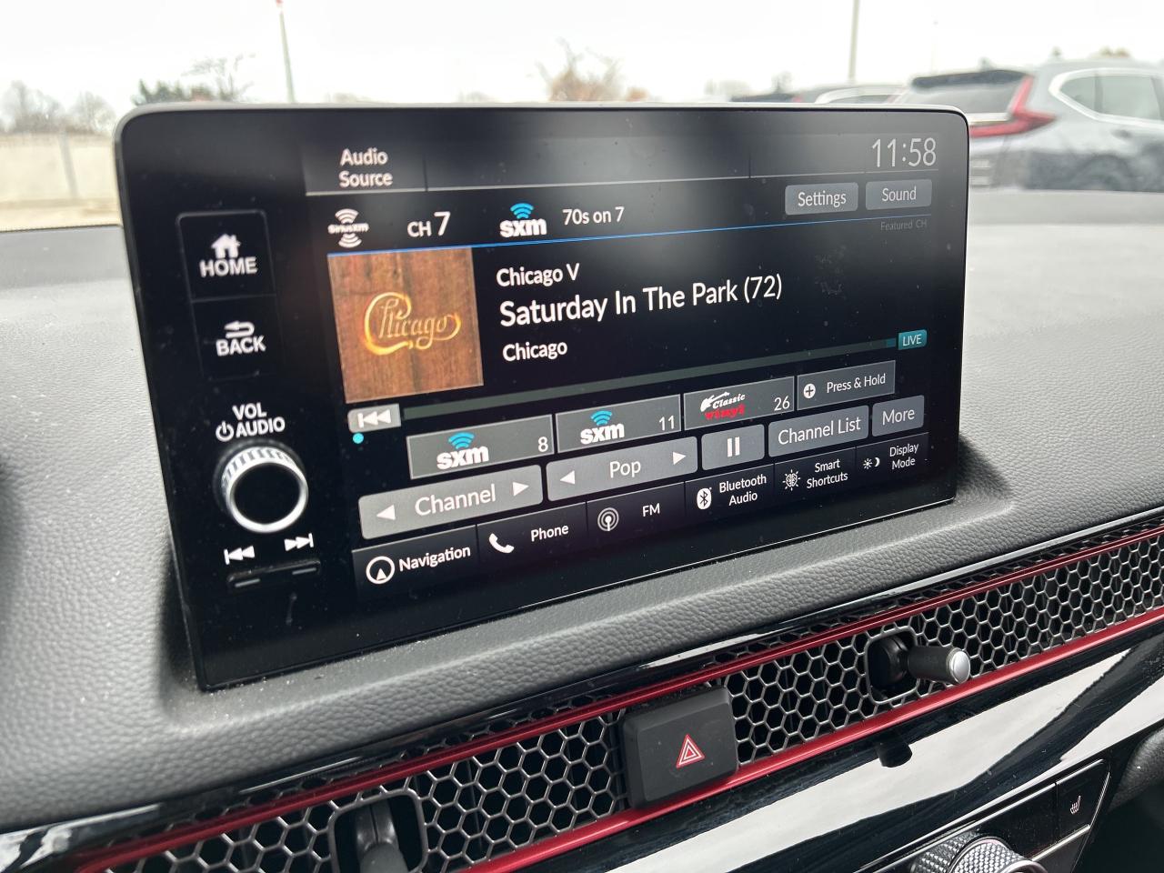 2024 Honda Civic Si Sedan Manual Sunroof CarPlay Wireless Charger Low Kms Photo