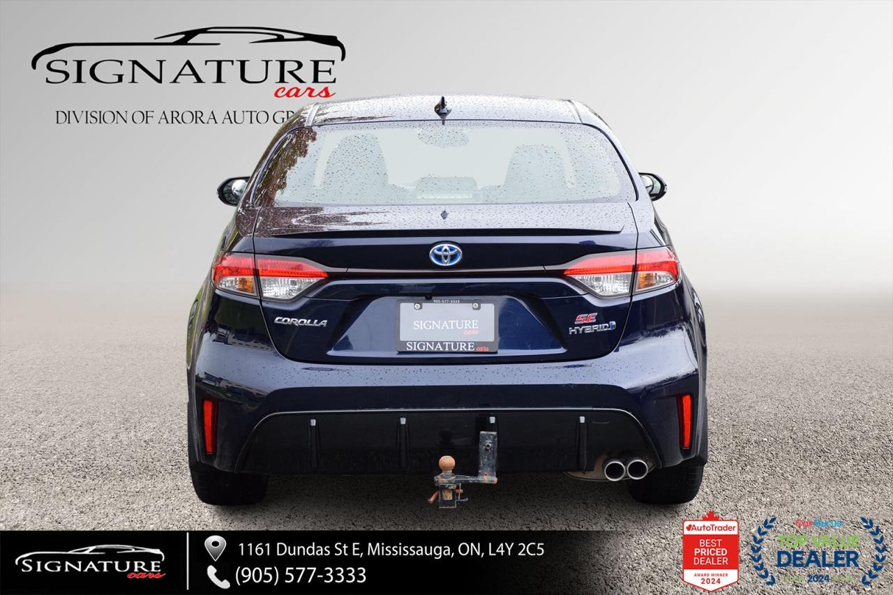 2023 Toyota Corolla Hybrid SE AWD / NO ACCIDENT / SUNROOF / CARPLAY / BSM Photo4