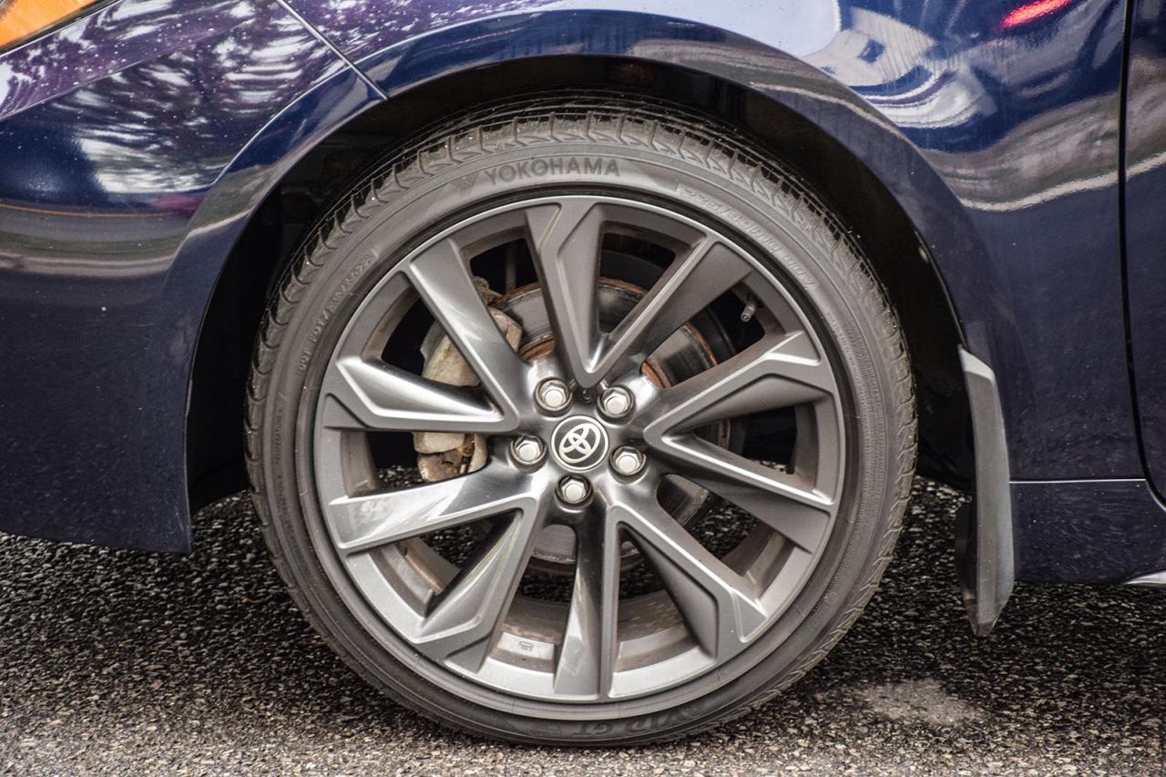 2023 Toyota Corolla Hybrid SE AWD / NO ACCIDENT / SUNROOF / CARPLAY / BSM Photo