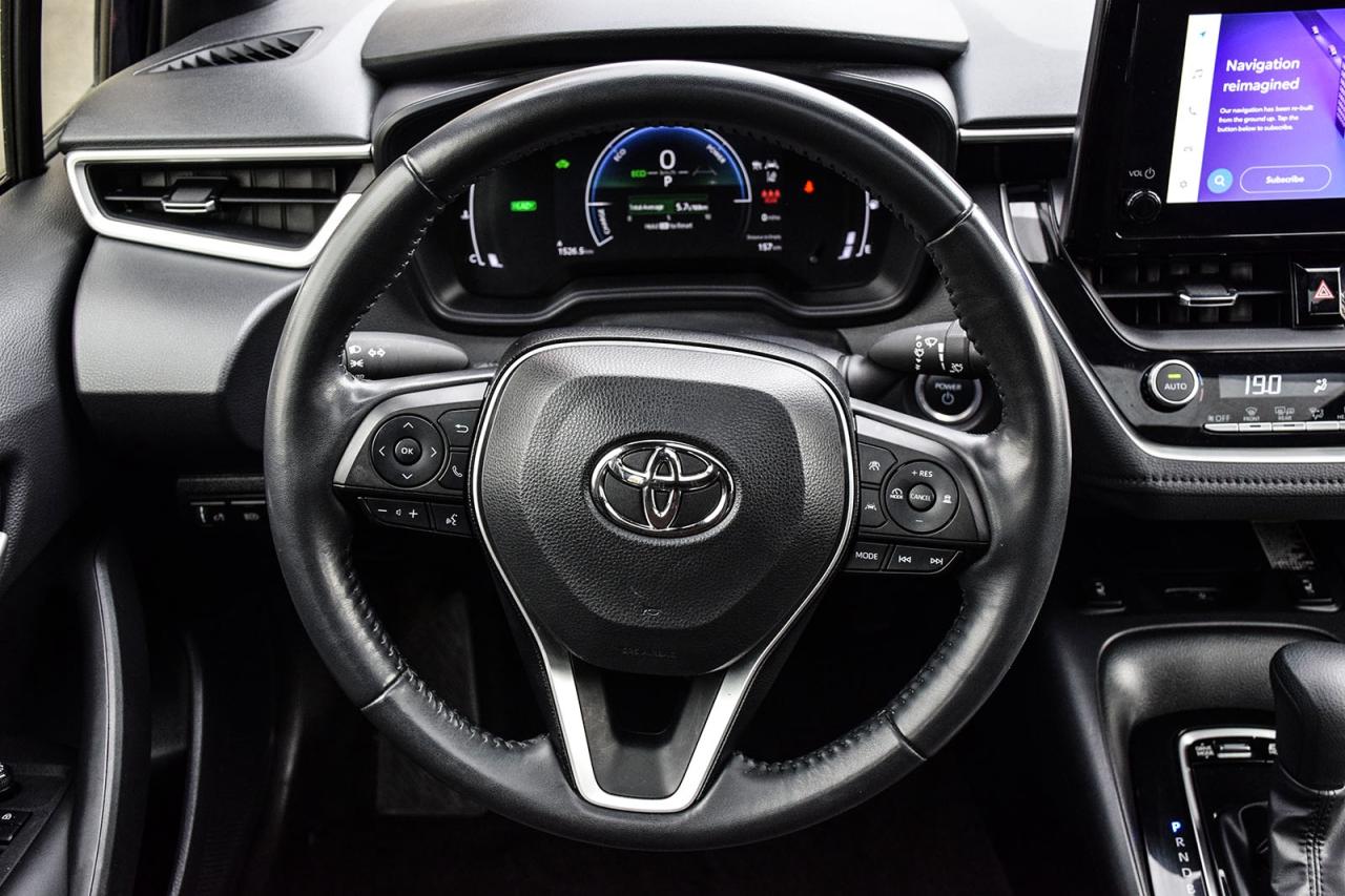 2023 Toyota Corolla Hybrid SE AWD / NO ACCIDENT / SUNROOF / CARPLAY / BSM Photo