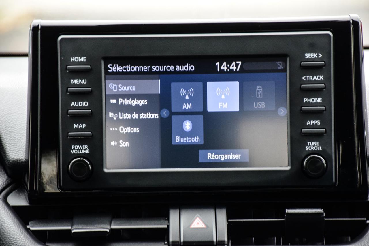 2022 Toyota RAV4 XLE AWD / SUNROOF / CARPLAY / BSM Photo