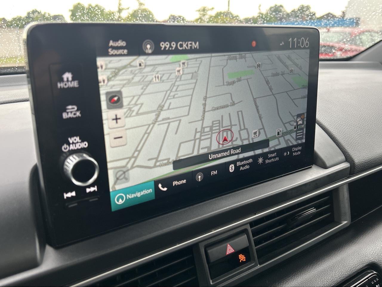 2023 Honda Pilot Black Edition  Leather  Pano Roof  Navigation Photo