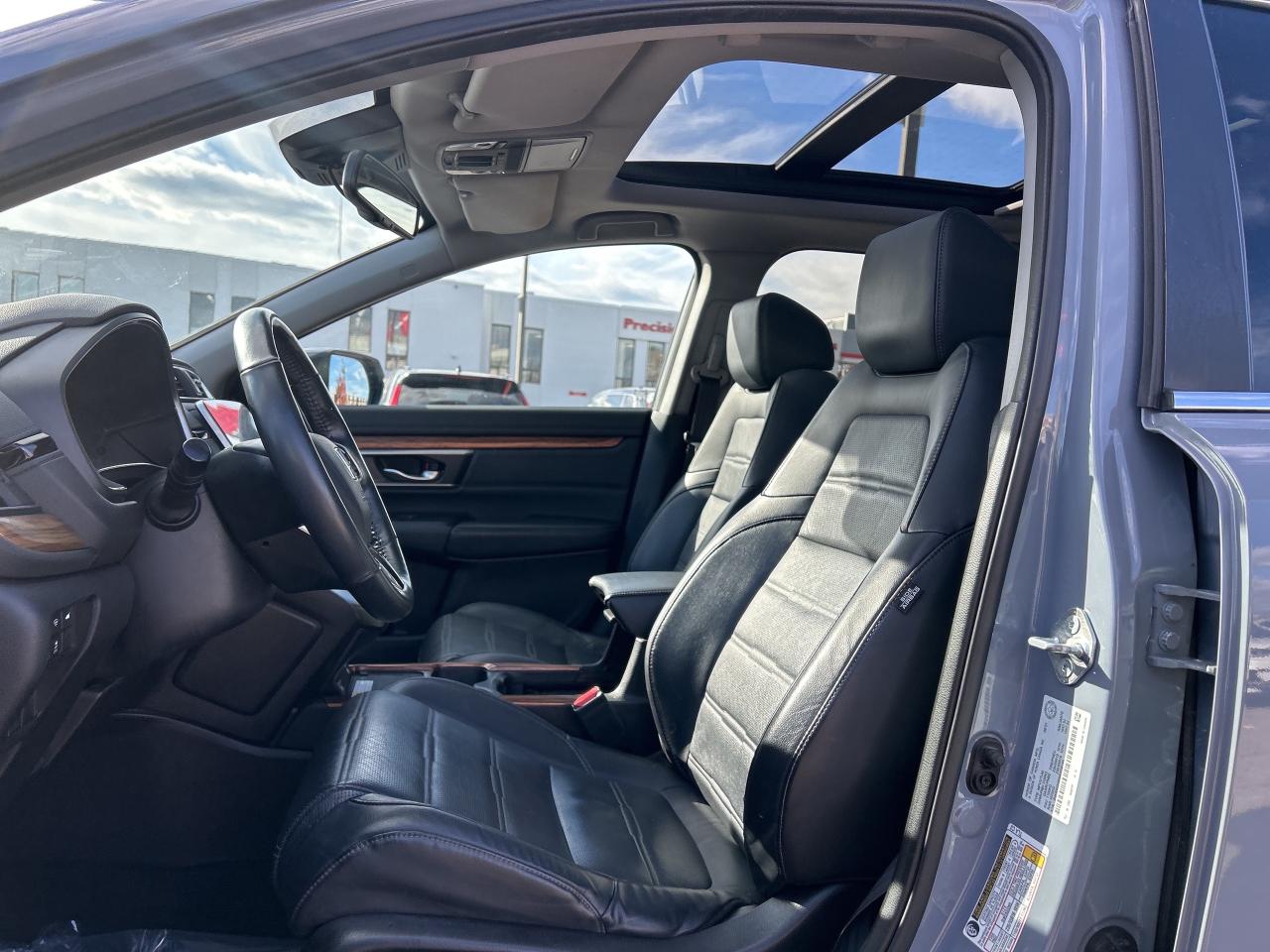 2021 Honda CR-V Touring Leather  Navigation  Sunroof  CarPlay Photo