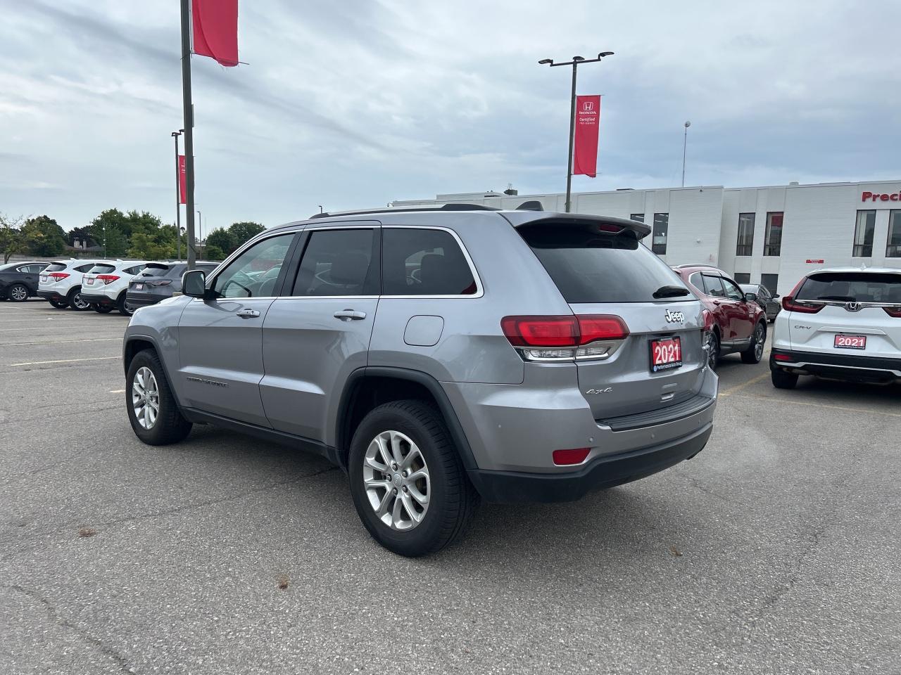 2021 Jeep Grand Cherokee Laredo Navigation Rear Camera Bluetooth Low Km Photo