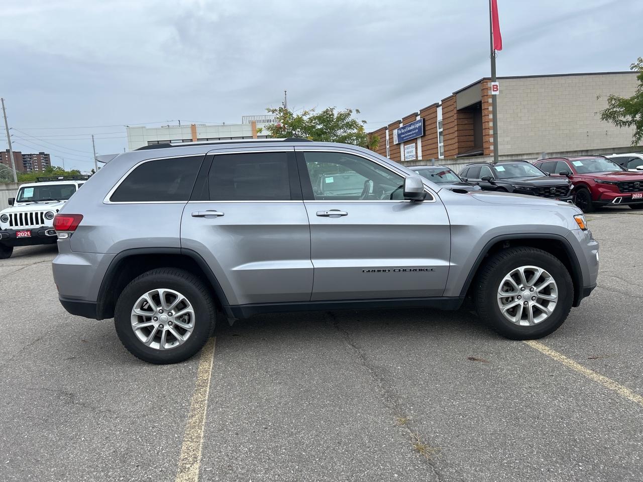 2021 Jeep Grand Cherokee Laredo Navigation Rear Camera Bluetooth Low Km Photo