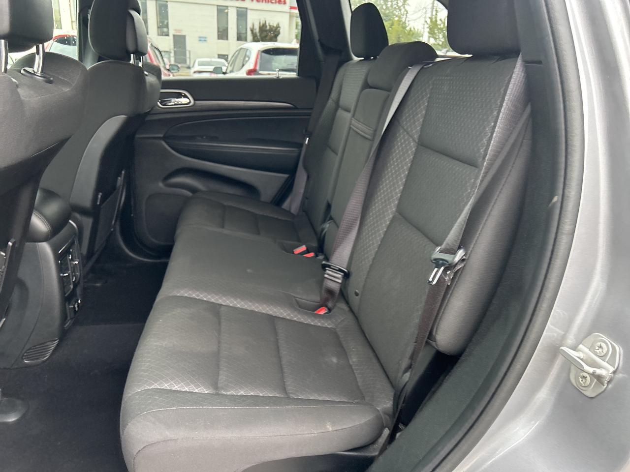 2021 Jeep Grand Cherokee Laredo Navigation Rear Camera Bluetooth Low Km Photo