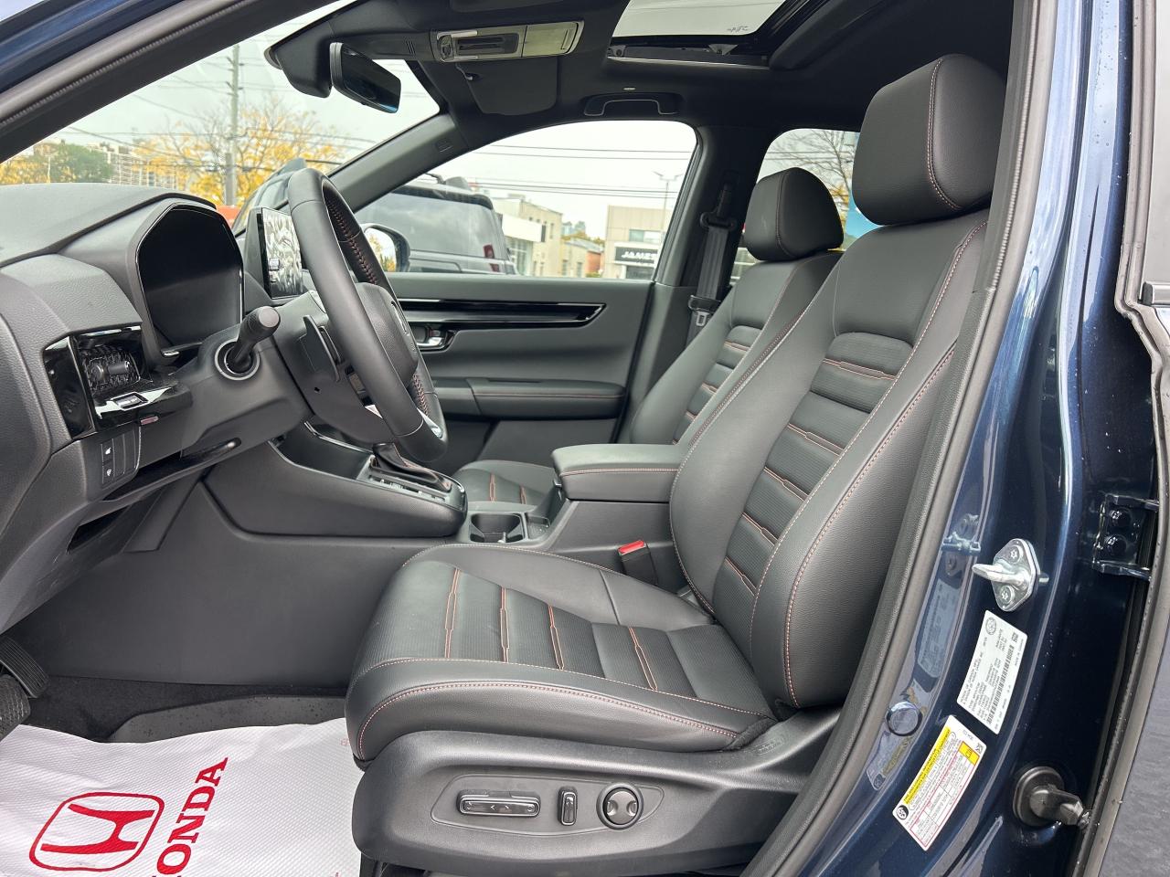 2026 Honda CR-V Hybrid Touring DEMO Photo