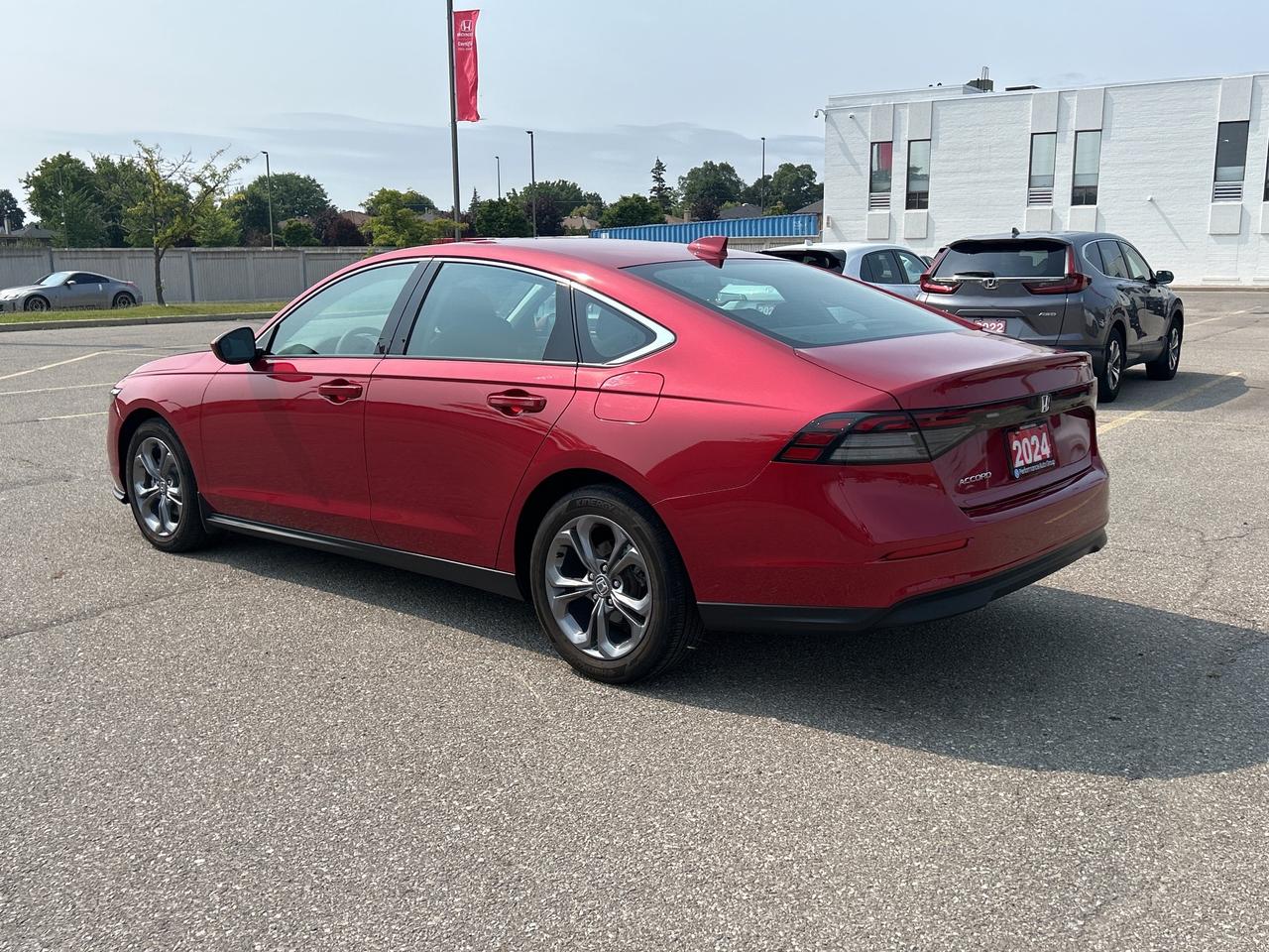 2024 Honda Accord Sedan EX  Sunroof  CarPlay  Rear Camera Heated Seats Photo3