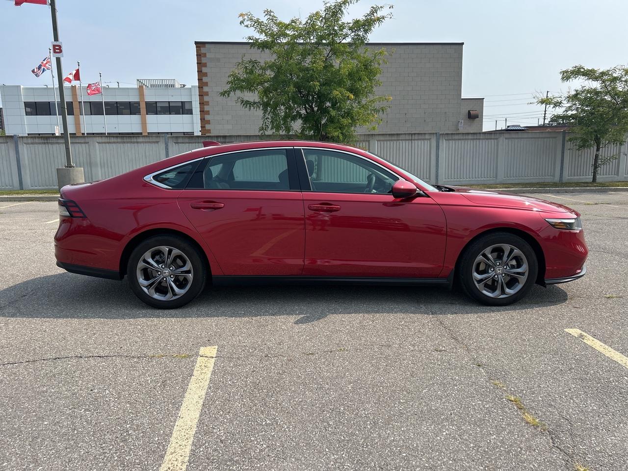 2024 Honda Accord Sedan EX  Sunroof  CarPlay  Rear Camera Heated Seats Photo