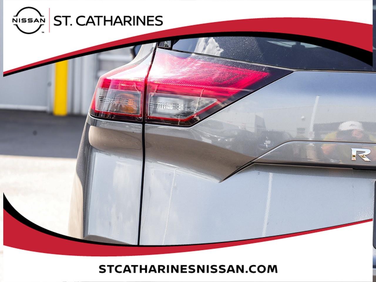 2023 Nissan Rogue Platinum Photo