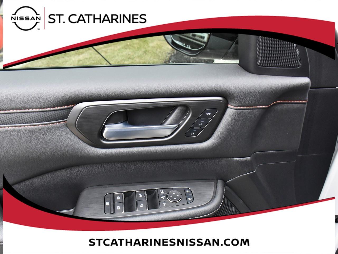 2025 Nissan Armada PRO-4X Photo