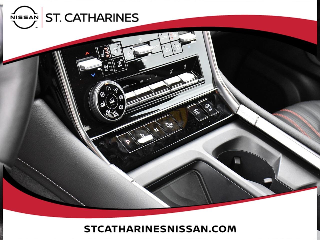 2025 Nissan Armada PRO-4X Photo