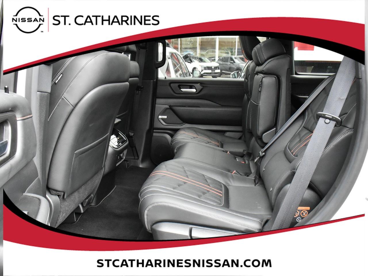 2025 Nissan Armada PRO-4X Photo